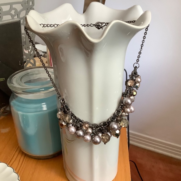 Necklace, bracelet and earrings set - Picture 4 of 10